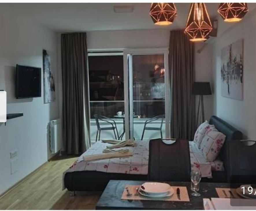Bus Station Appartement